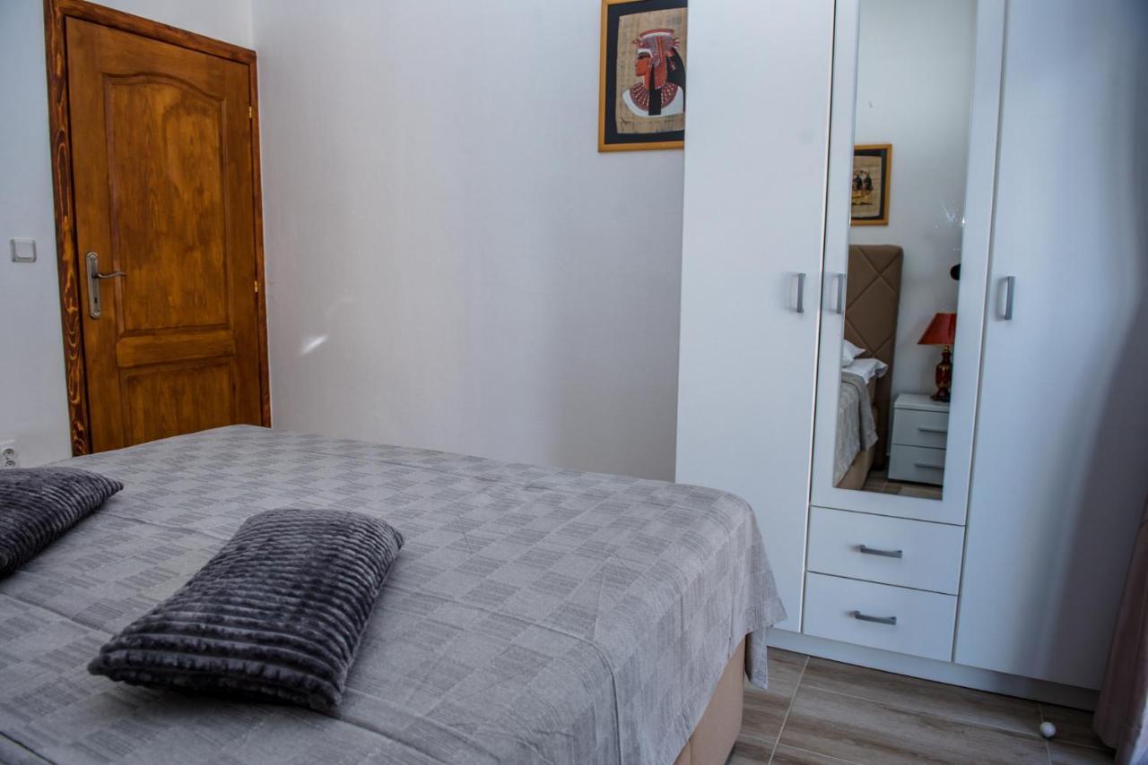 Apartments Klakor Ps Tivat Exterior photo
