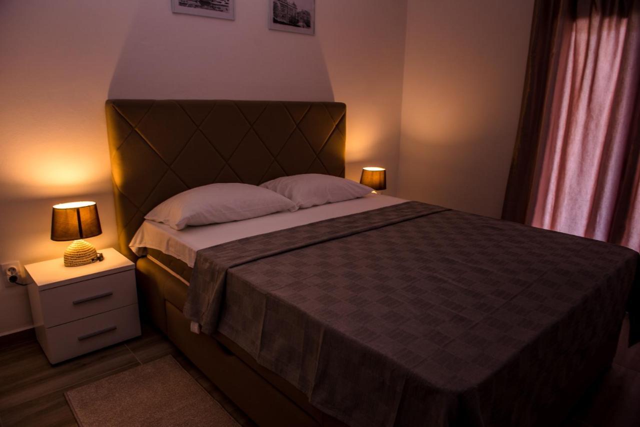 Apartments Klakor Ps Tivat Exterior photo